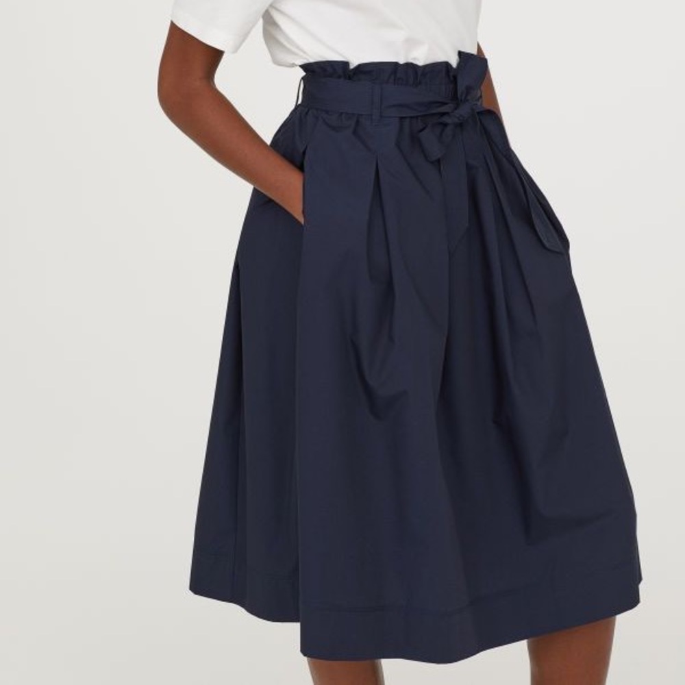 NWT H&M Black Calf-length Skirt